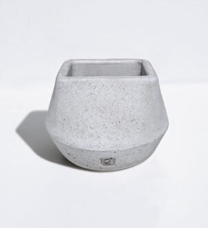 maceta gris